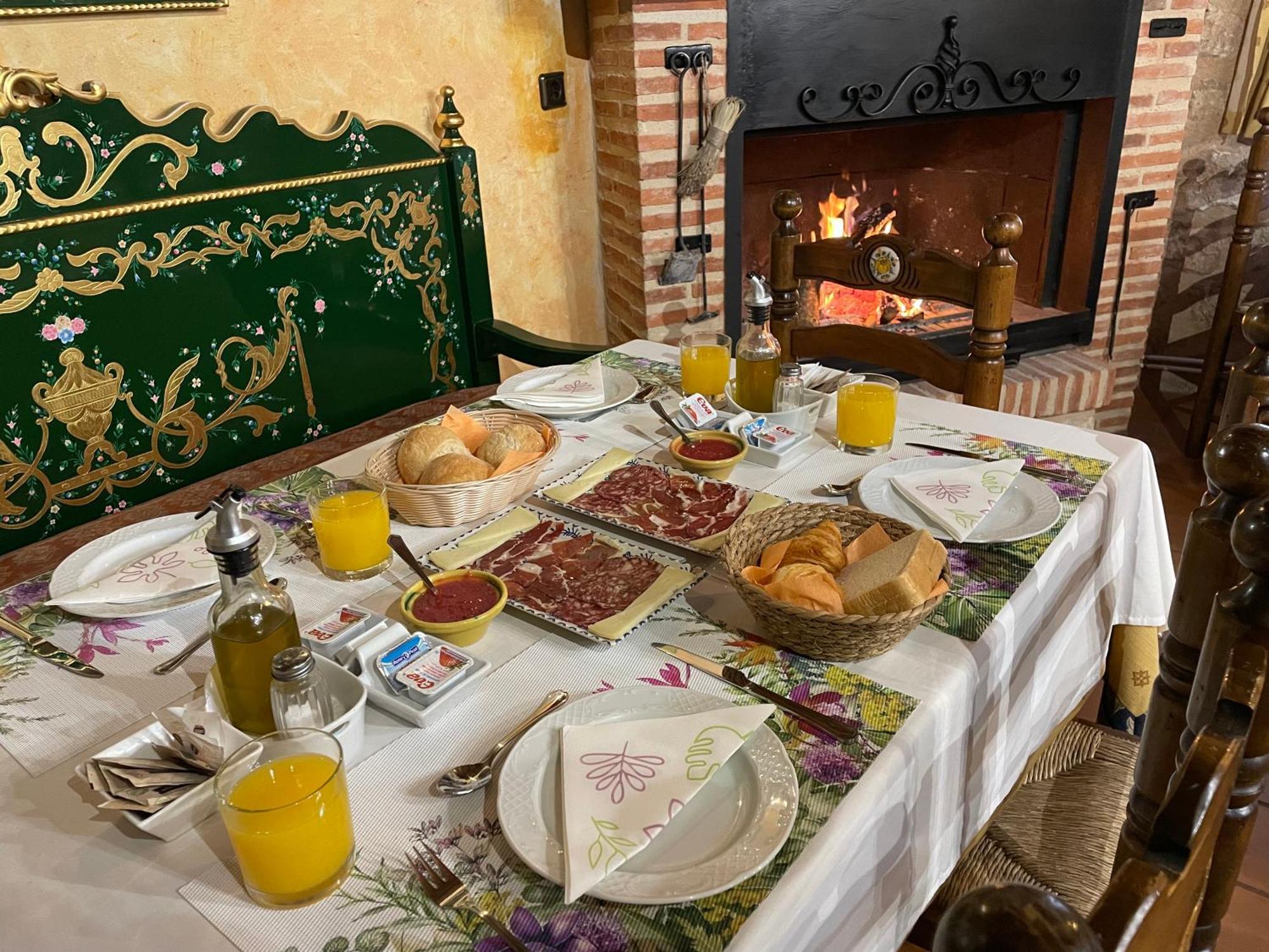 La Posada Del Hidalgo De Alarcón Екстериор снимка